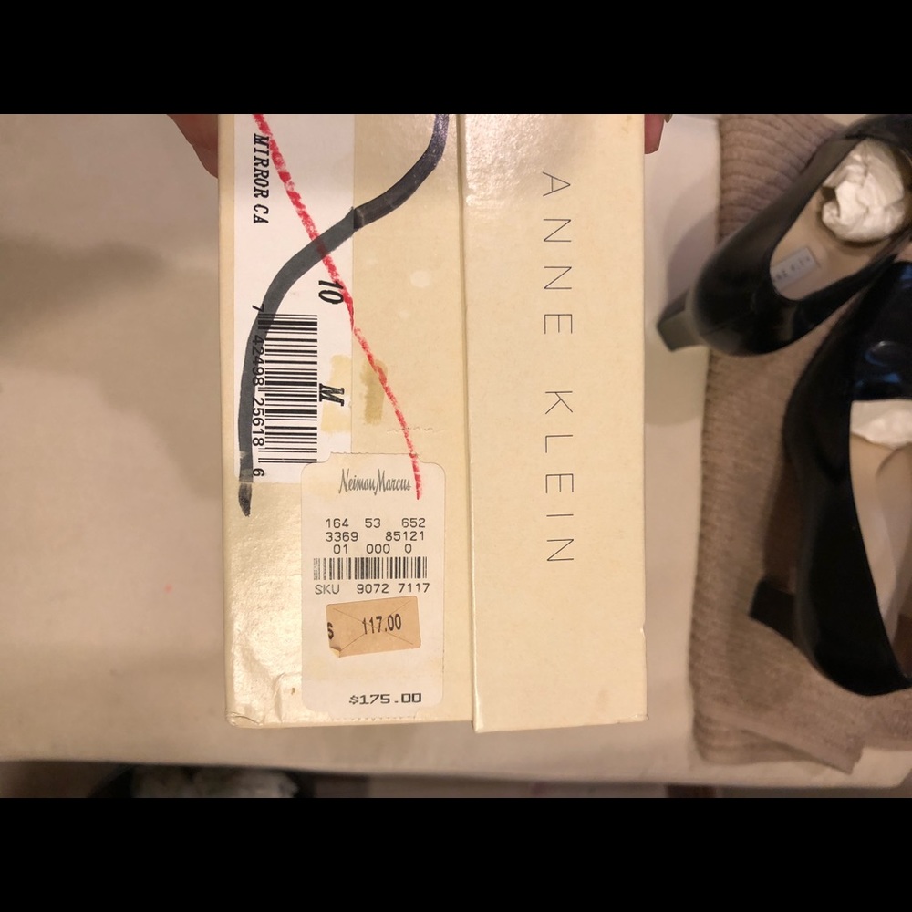 Anne Klein heels. Great for work. - Picture 7 of 8